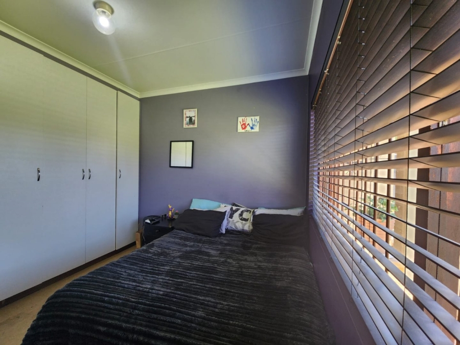 4 Bedroom Property for Sale in Groeneweide Park Western Cape